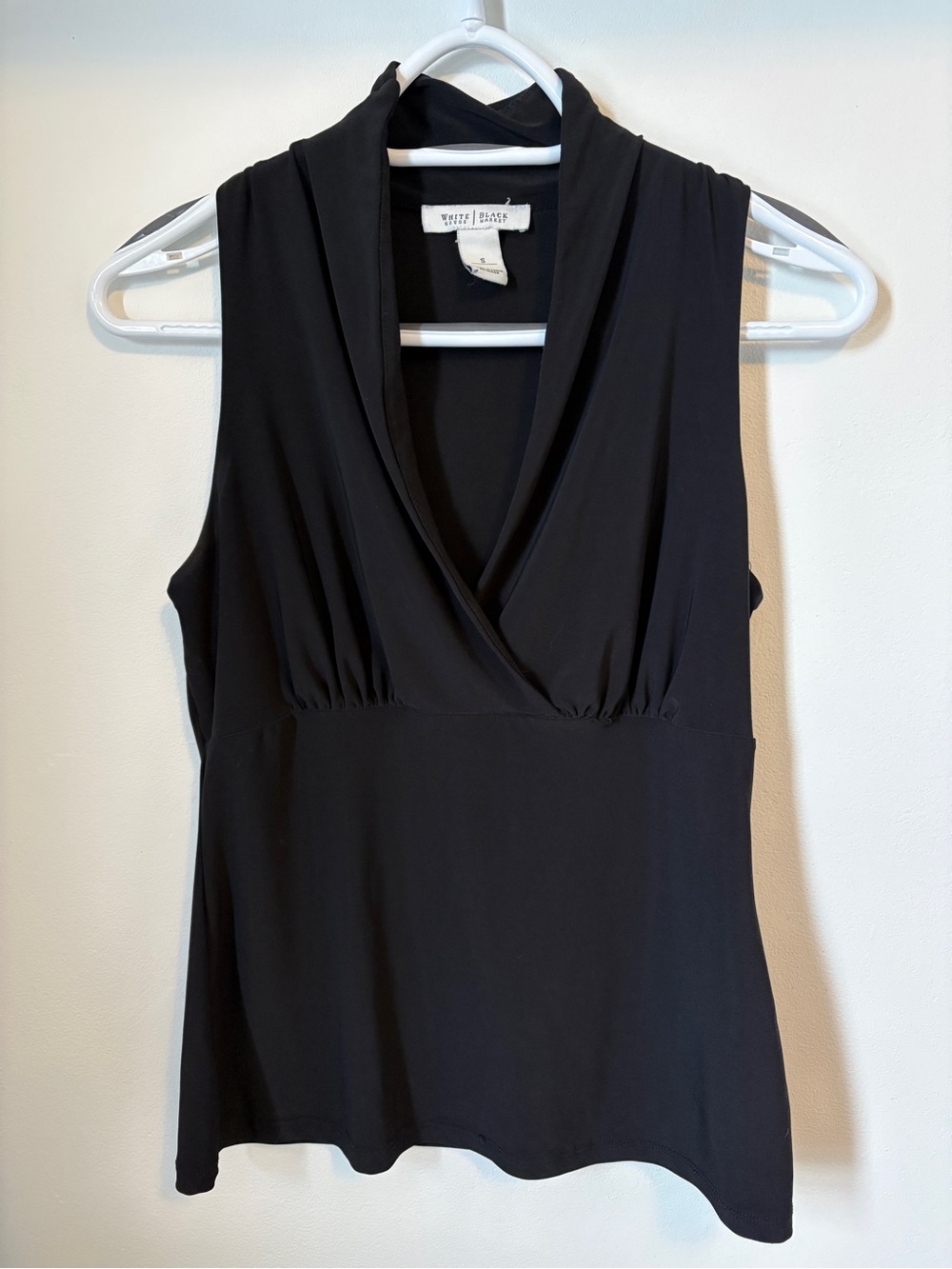White House Black Market Black V-Neck Sleeveless Top